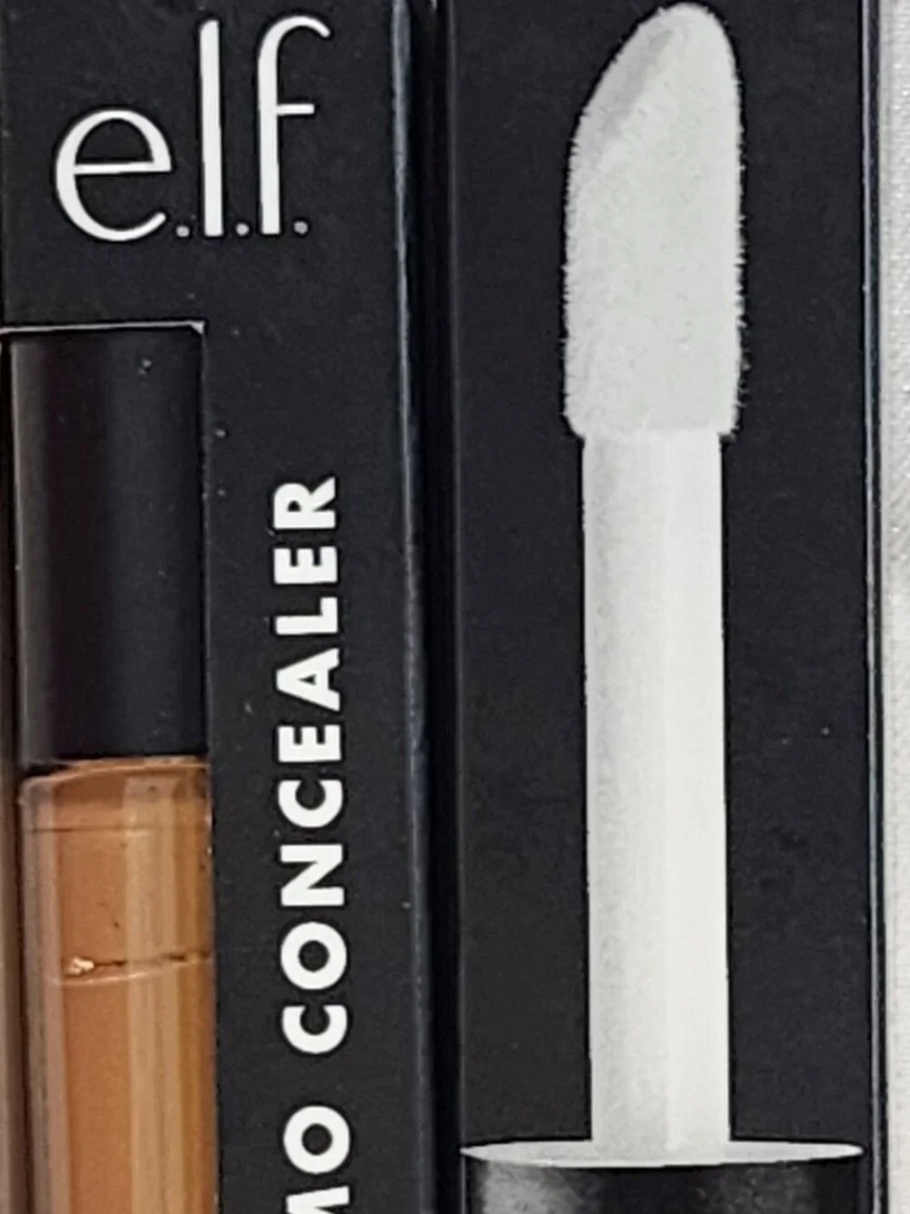 E.L.F. 16HR Camo Concealer .2fl oz. Full Coverage Matte Finish Deep Olive 2CT